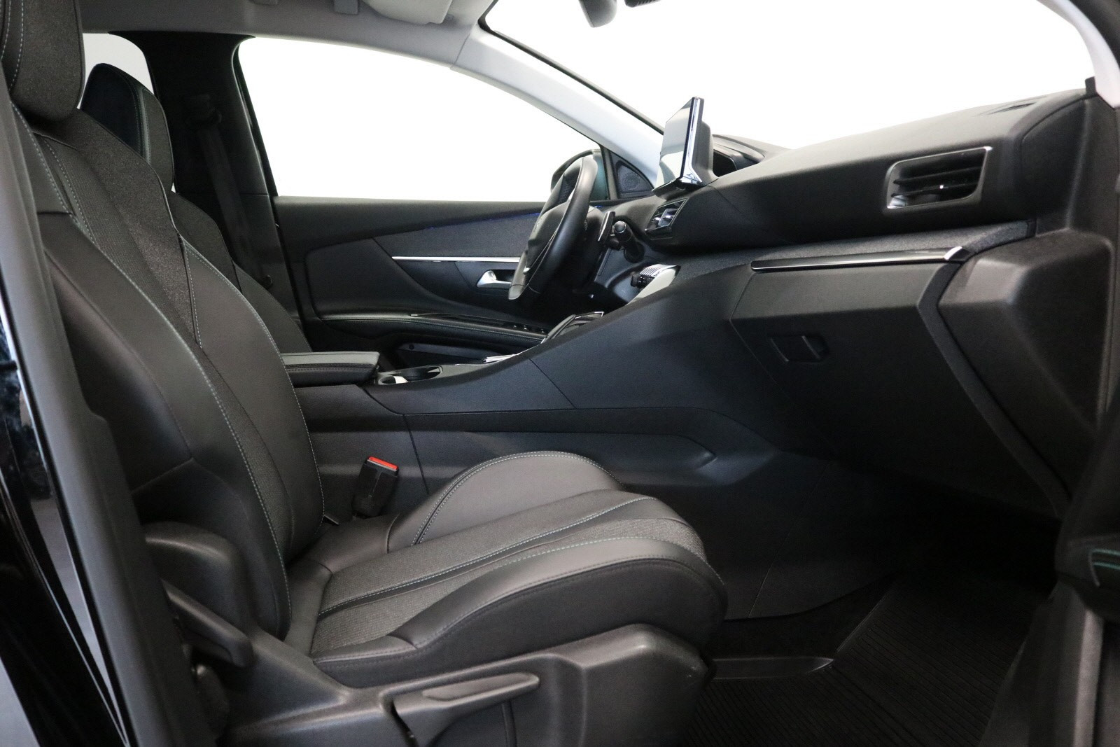 PEUGEOT 5008 II 1.5 BLUEHDI 130CH S&S ALLURE PACK EAT8 - Image 6