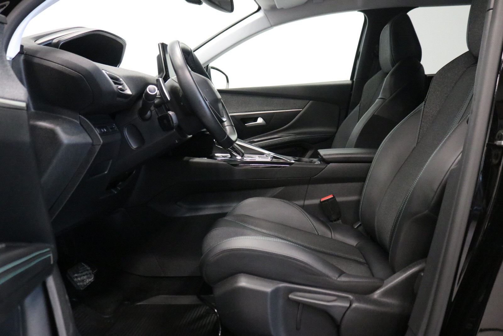 PEUGEOT 5008 II 1.5 BLUEHDI 130CH S&S ALLURE PACK EAT8 - Image 11