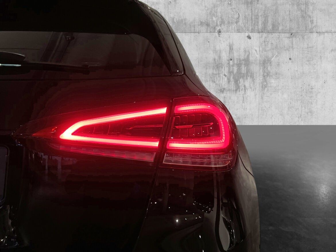 MERCEDES-BENZ CLASSE A IV 180D 116CH AMG LINE 8G-DCT - Image 14