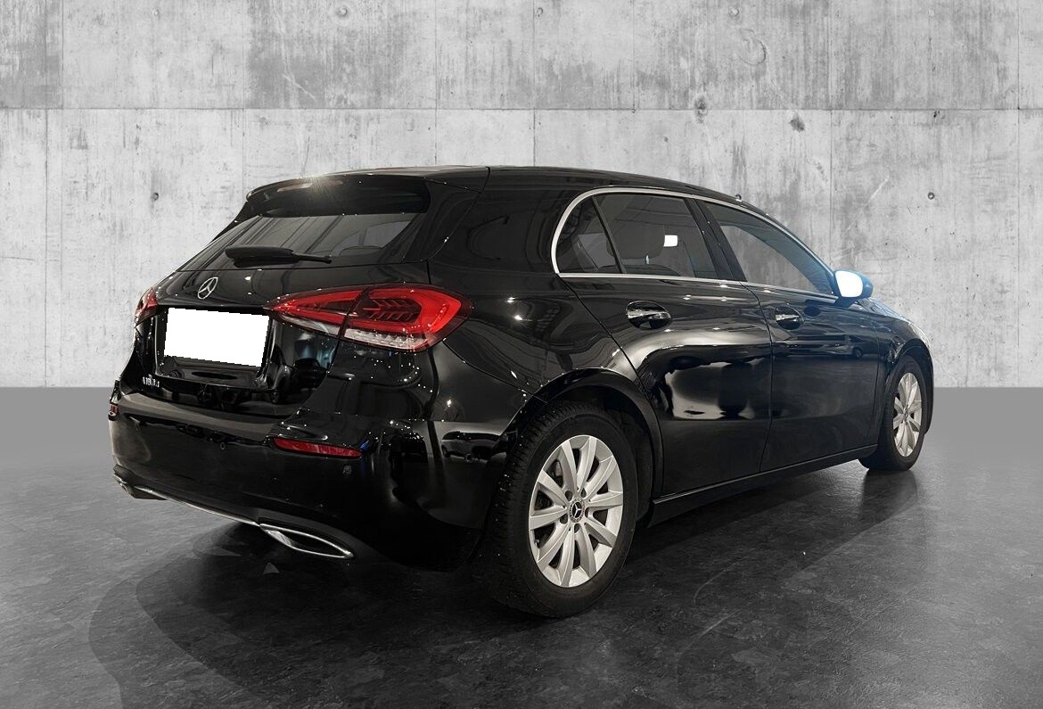 MERCEDES-BENZ CLASSE A IV 180D 116CH AMG LINE 8G-DCT - Image 6