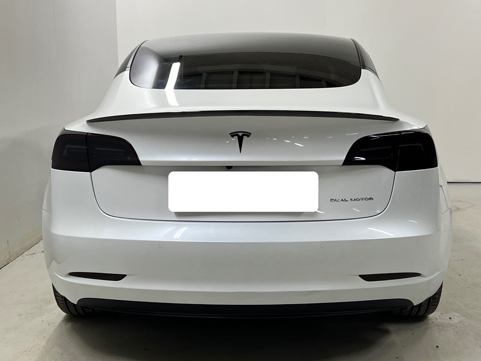 TESLA MODEL 3 LONG RANGE DUAL MOTOR - Image 5