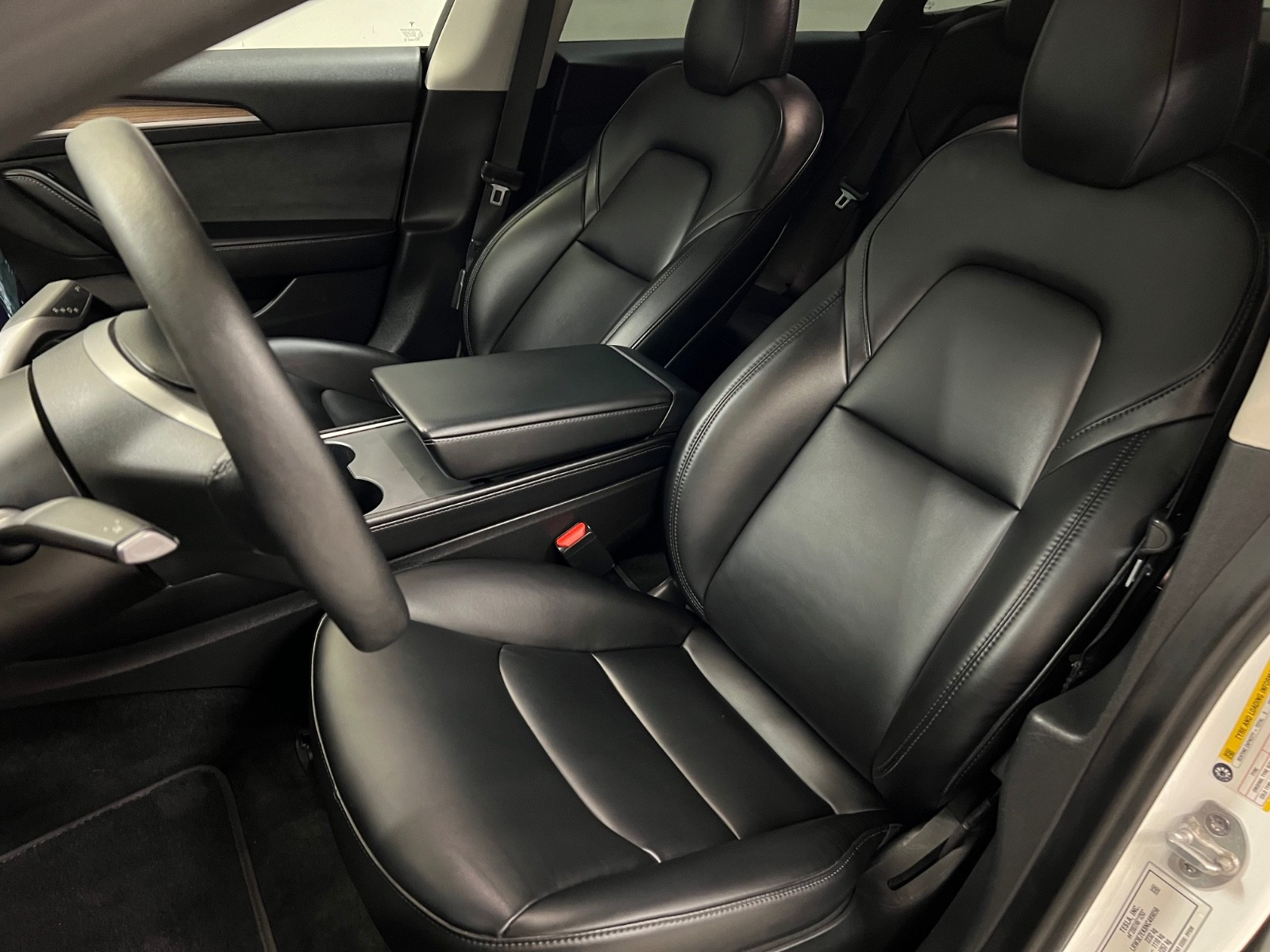 TESLA MODEL 3 LONG RANGE DUAL MOTOR - Image 9