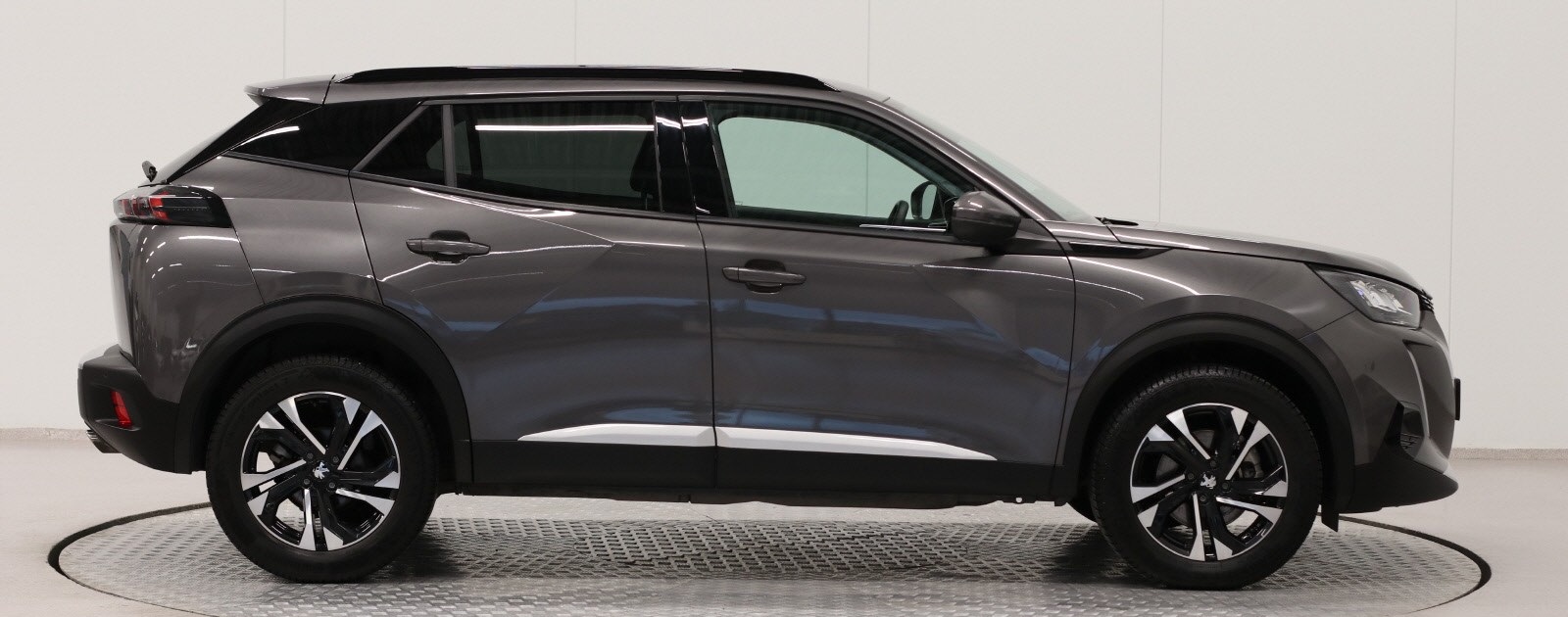 PEUGEOT 2008 1.5 BLUEHDI 130 S&S EAT8 ALLURE - Image 3