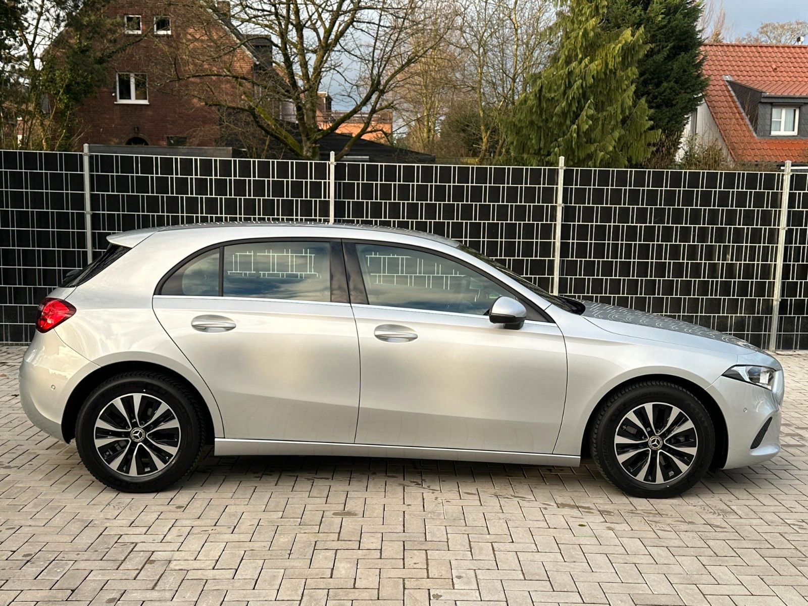 MERCEDES-BENZ CLASSE A 180 D BUSINESS LINE 8G-DCT - Image 2