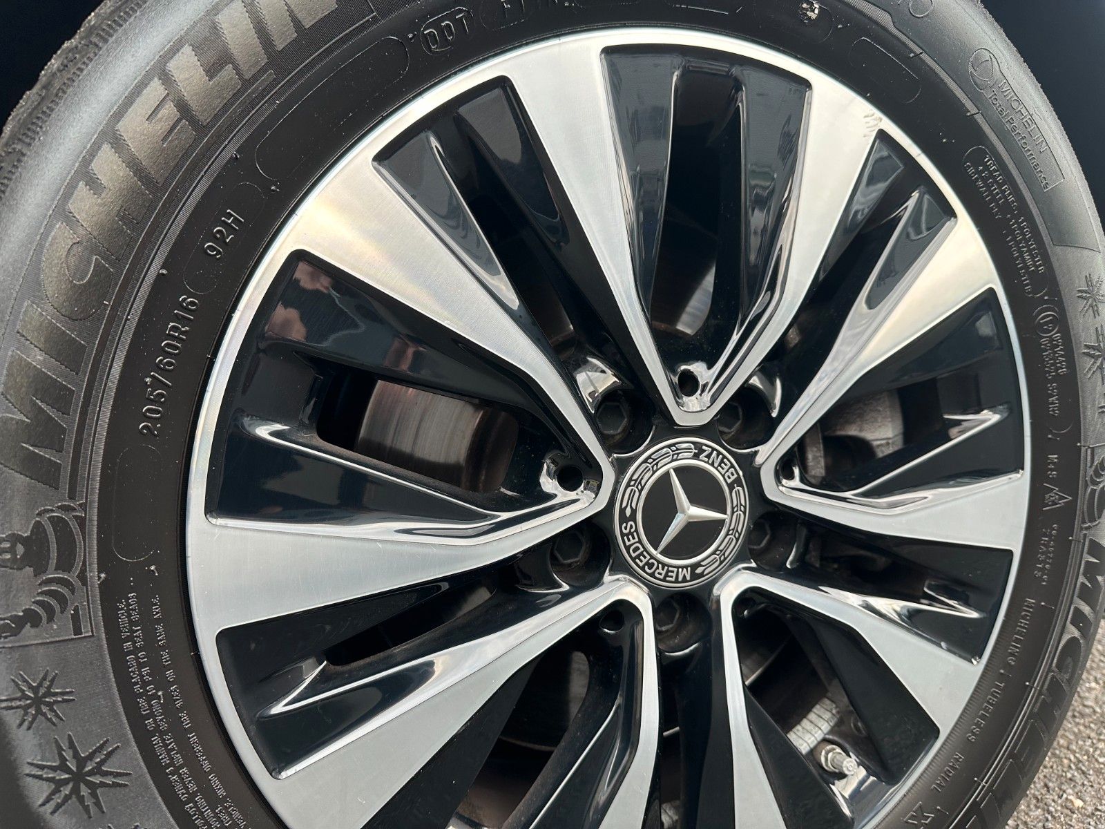 MERCEDES-BENZ CLASSE A 180 D BUSINESS LINE 8G-DCT - Image 9