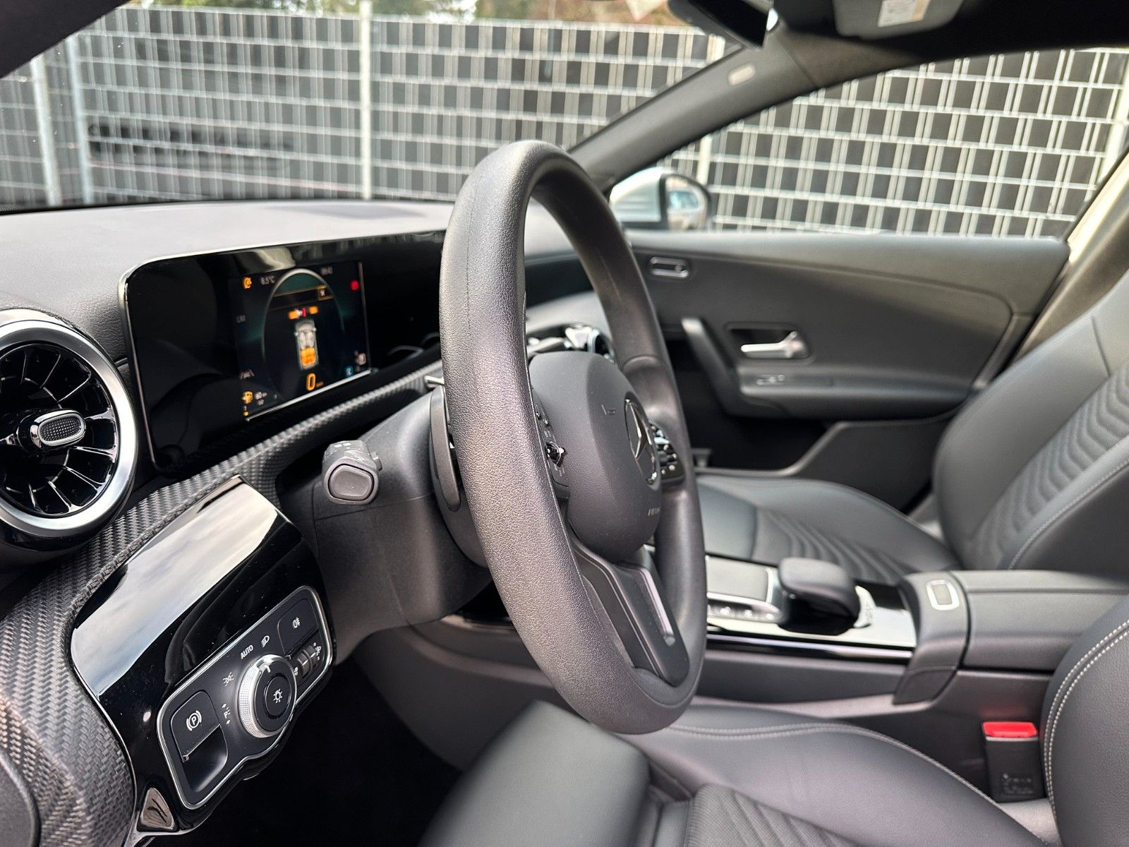 MERCEDES-BENZ CLASSE A 180 D BUSINESS LINE 8G-DCT - Image 19