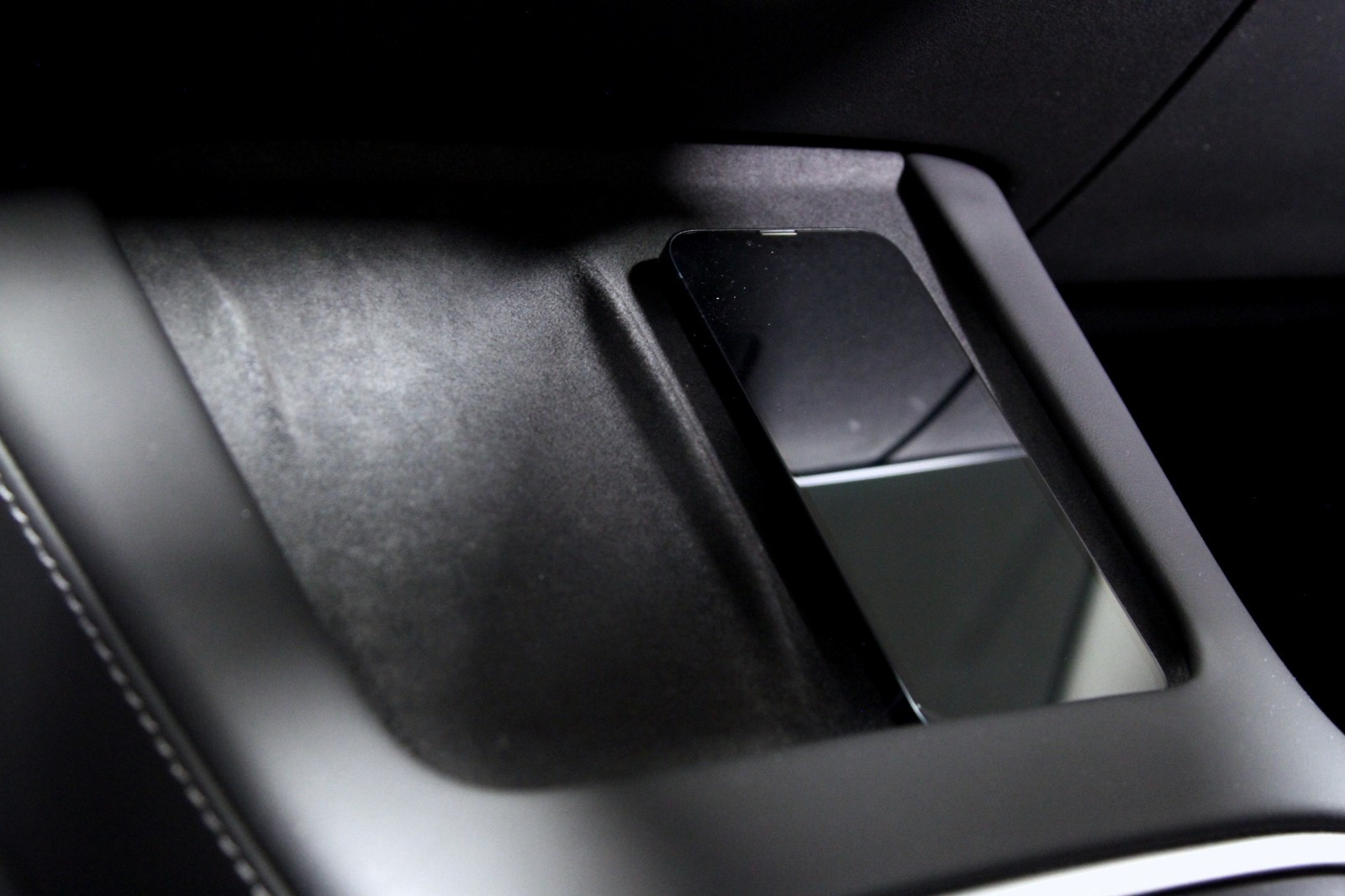 TESLA MODEL 3 LONG RANGE DUAL MOTOR - Image 9