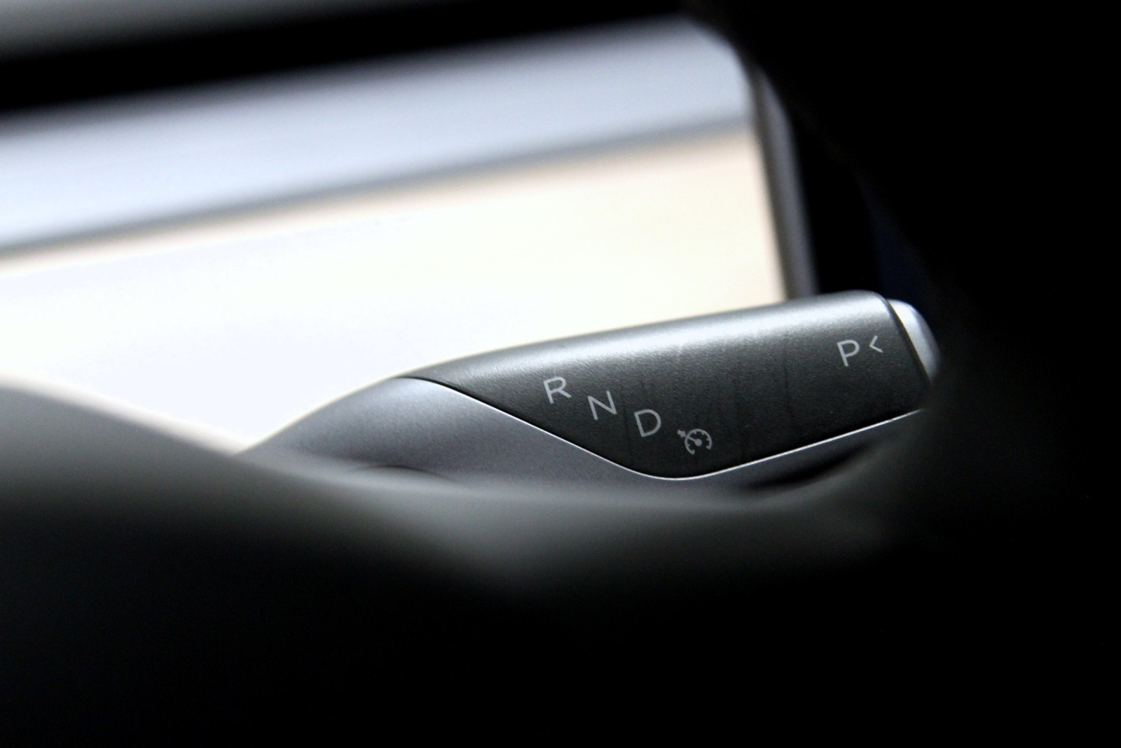 TESLA MODEL 3 LONG RANGE DUAL MOTOR - Image 13